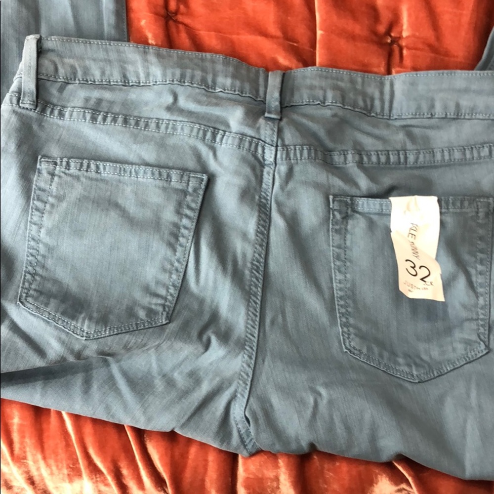 light blue jeans ankle jeans